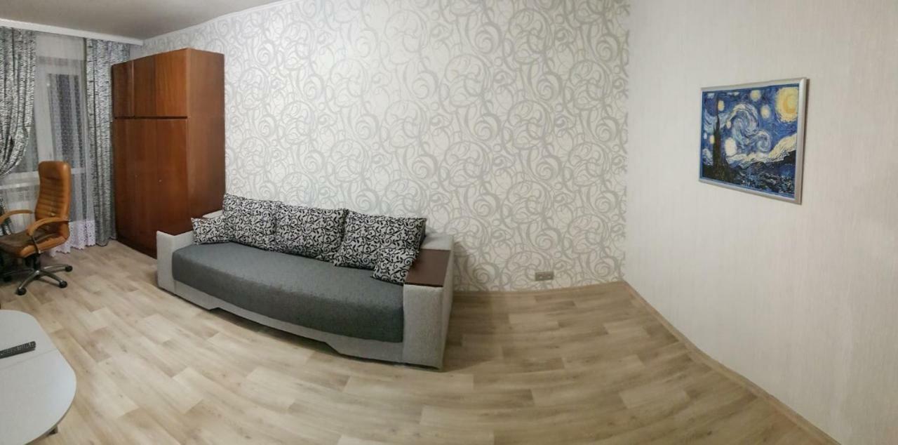 Сozy Appartment Near Metro Station "23 Avgusta" Harkiv Exterior foto